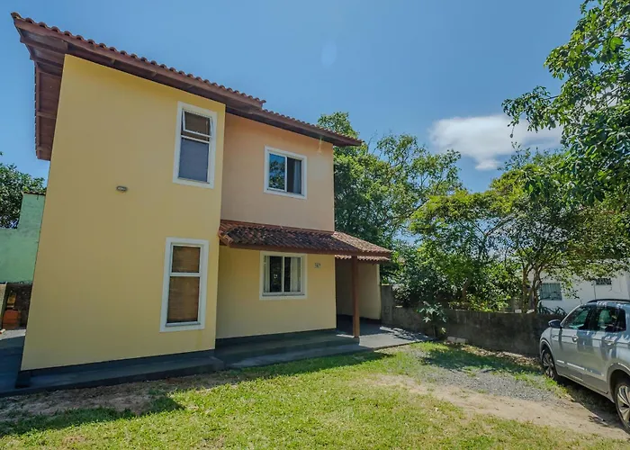 Casa 2 Quartos Com Churrasqueira Perto Da Praia